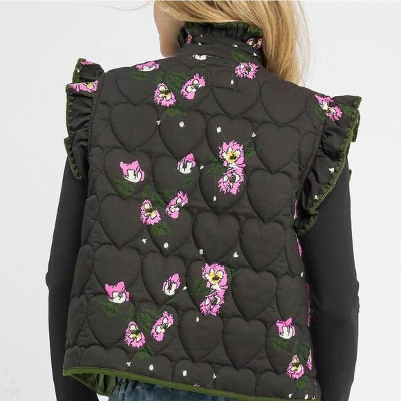 Umgee USA Umgee Ruffled Trim Quilted Floral Snap Down Vest Hearts Stitch sz Med - Picture 4 of 5